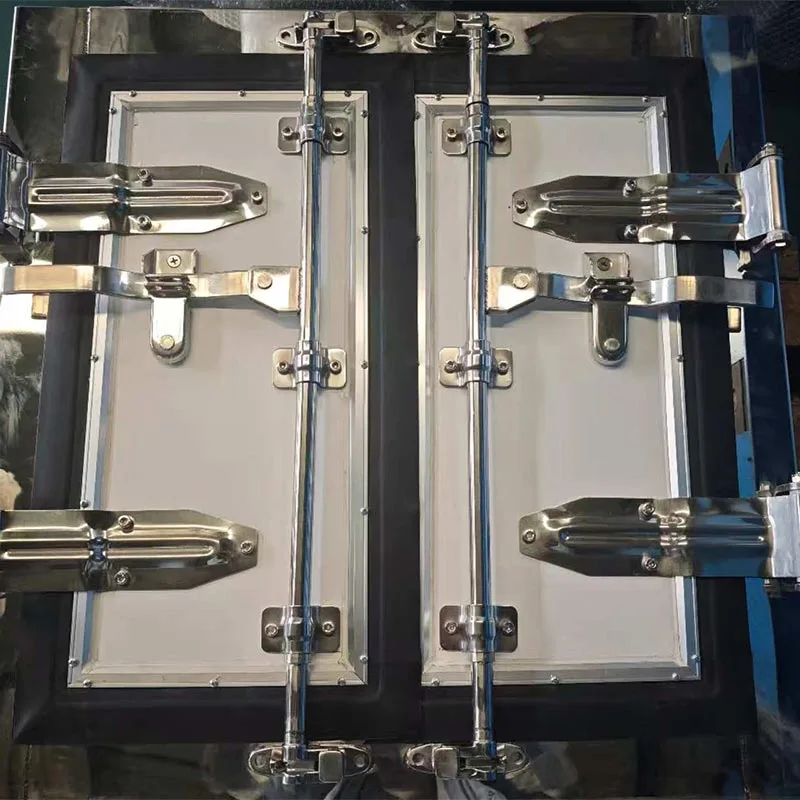 Veoauto ukselukukomplekt