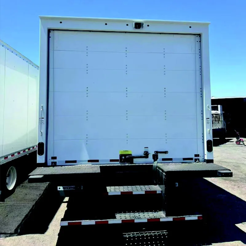 Allaklapitav uks kaubiku jaoks