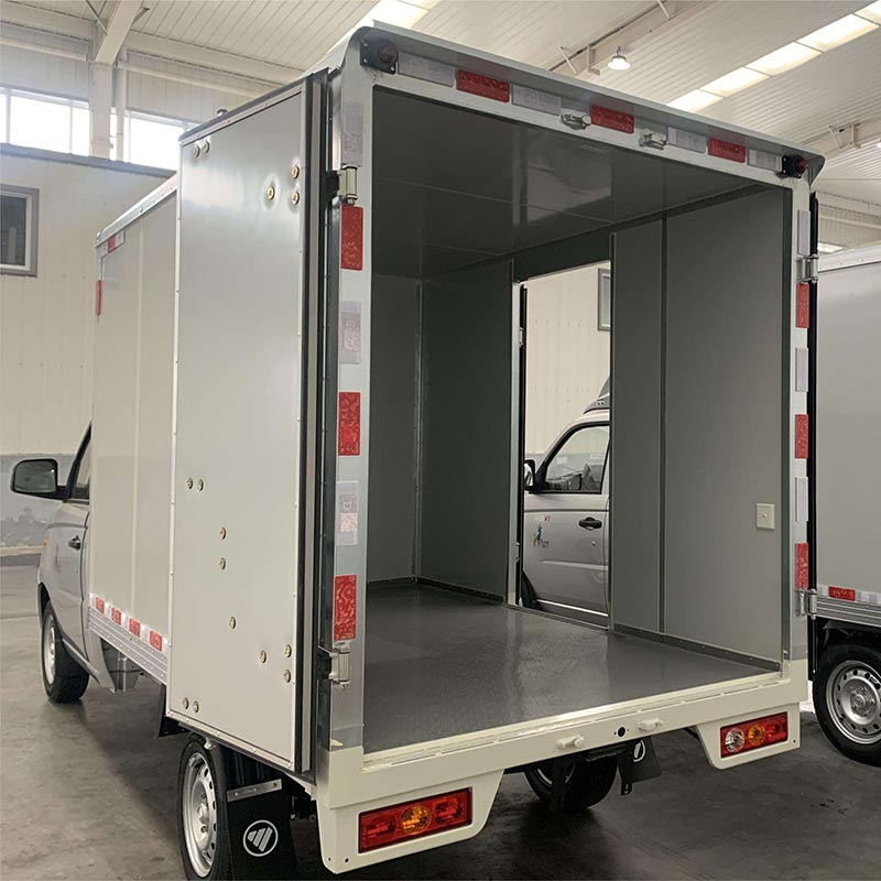 PET kärgstruktuuriga kuiva veoauto kere